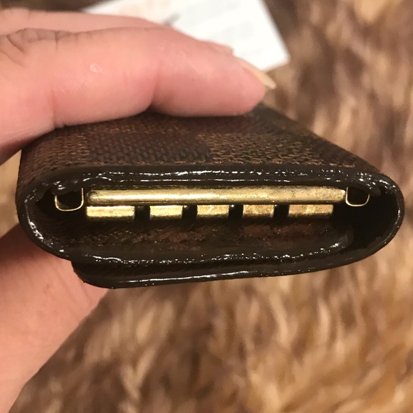 Damier Ebene 4 Key Holder - Picture 4 of 7